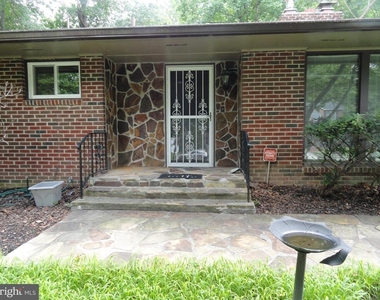 14309 Medwick Court - Photo Thumbnail 5