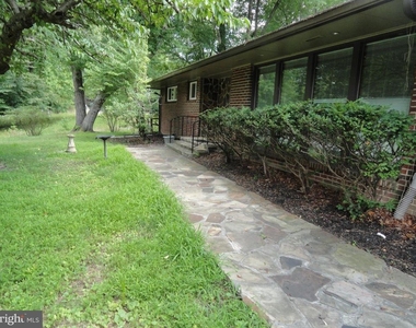 14309 Medwick Court - Photo Thumbnail 8