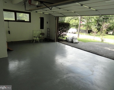 14309 Medwick Court - Photo Thumbnail 9