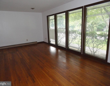 14309 Medwick Court - Photo Thumbnail 32