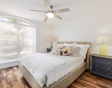 16806 Langland Rd - Photo Thumbnail 17
