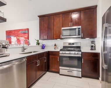 16806 Langland Rd - Photo Thumbnail 8