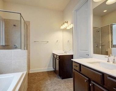 13701 Ronald W Reagan Blvd - Photo Thumbnail 12