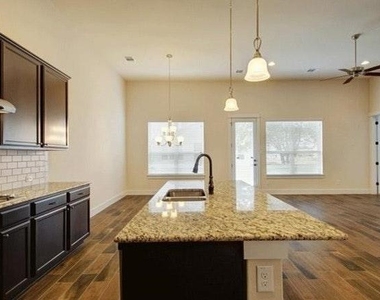 13701 Ronald W Reagan Blvd - Photo Thumbnail 6