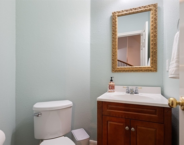 4435 Hunters Lodge Dr - Photo Thumbnail 27