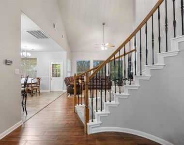 4435 Hunters Lodge Dr - Photo Thumbnail 8