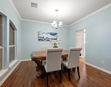4435 Hunters Lodge Dr - Photo Thumbnail 5