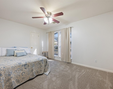 4435 Hunters Lodge Dr - Photo Thumbnail 31