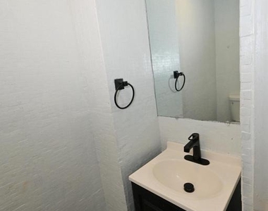 2509 Eliot Place - Photo Thumbnail 43