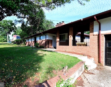 2509 Eliot Place - Photo Thumbnail 1