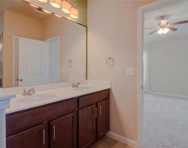 209 Moulins Ln - Photo Thumbnail 20