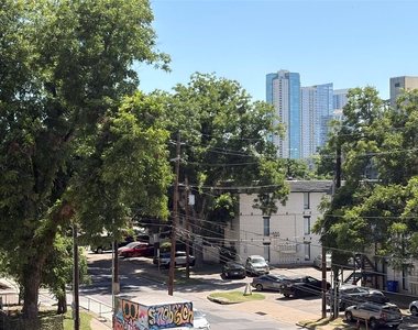 1900 Barton Springs Rd - Photo Thumbnail 10