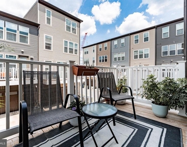 2503 Emerald Branch Drive - Photo Thumbnail 33