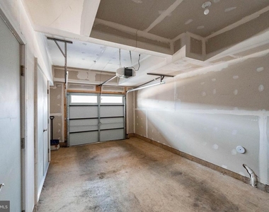 2503 Emerald Branch Drive - Photo Thumbnail 35
