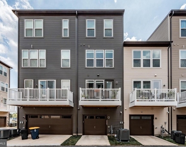 2503 Emerald Branch Drive - Photo Thumbnail 1