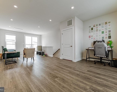 2503 Emerald Branch Drive - Photo Thumbnail 28