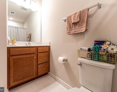 2503 Emerald Branch Drive - Photo Thumbnail 26