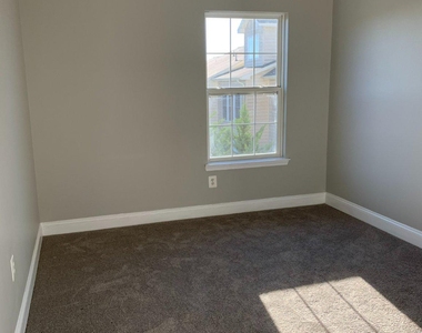 12956 Clarksburg Square Road - Photo Thumbnail 8
