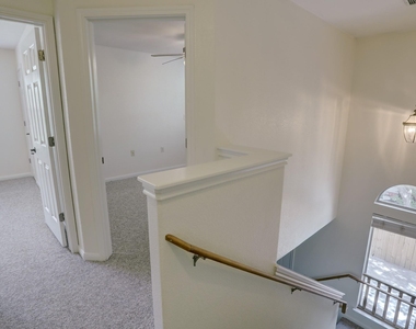 308 Blackson Ave - Photo Thumbnail 6