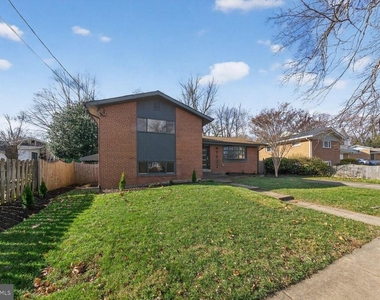 9902 Carnegie Terrace - Photo Thumbnail 1