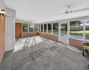 9902 Carnegie Terrace - Photo Thumbnail 19