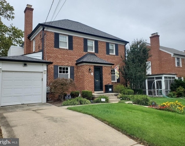 15 Indian Spring Drive - Photo Thumbnail 1