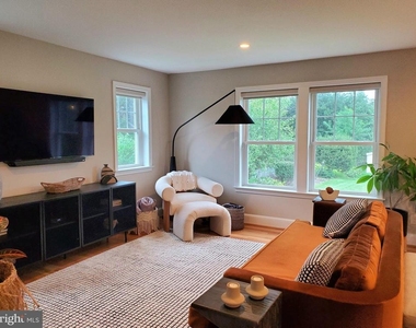 15 Indian Spring Drive - Photo Thumbnail 16