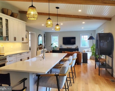 15 Indian Spring Drive - Photo Thumbnail 12