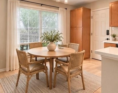 5332 Balcones Dr - Photo Thumbnail 7
