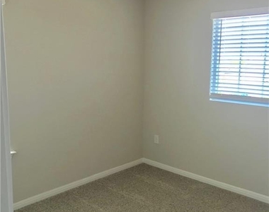 1225 Fairhaven Gtwy - Photo Thumbnail 24