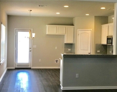 1225 Fairhaven Gtwy - Photo Thumbnail 9