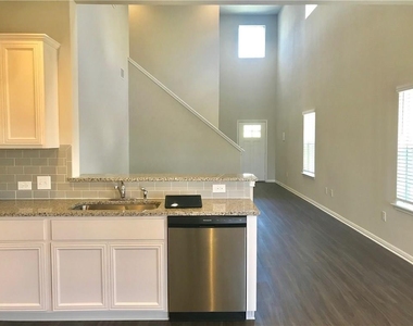 1225 Fairhaven Gtwy - Photo Thumbnail 1