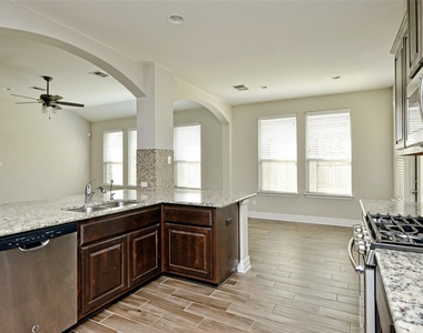 3724 Lunet Ring Way - Photo Thumbnail 6