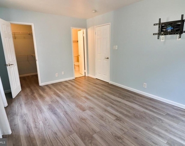 13111 Wonderland Way - Photo Thumbnail 26