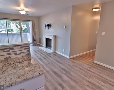 13111 Wonderland Way - Photo Thumbnail 16