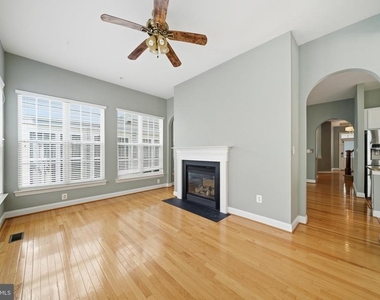 13131 Clarksburg Square Road - Photo Thumbnail 18