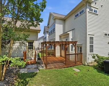 13131 Clarksburg Square Road - Photo Thumbnail 49