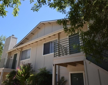 10811 Lanshire Dr - Photo Thumbnail 20