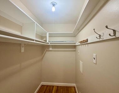 14605 Nadine Drive - Photo Thumbnail 19