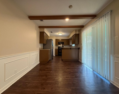 5906 Mountainclimb Dr - Photo Thumbnail 7
