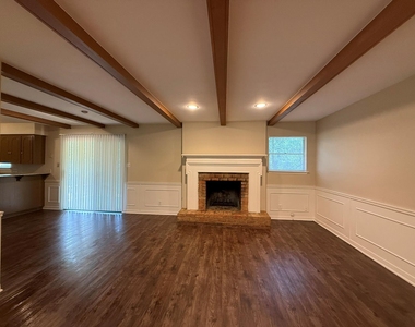 5906 Mountainclimb Dr - Photo Thumbnail 4