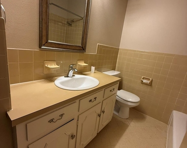 5906 Mountainclimb Dr - Photo Thumbnail 12