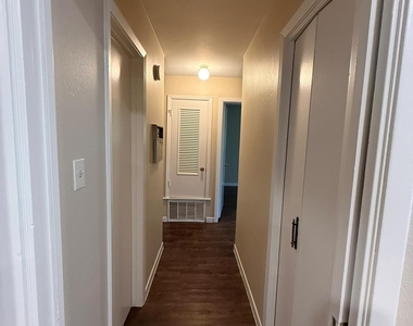 5906 Mountainclimb Dr - Photo Thumbnail 11
