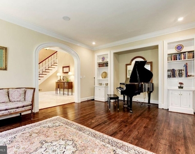 9909 Avenel Farm Drive - Photo Thumbnail 3