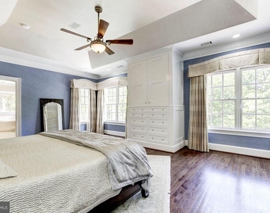 9909 Avenel Farm Drive - Photo Thumbnail 12