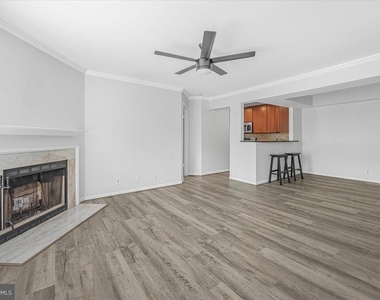 5820 Inman Park Circle - Photo Thumbnail 7