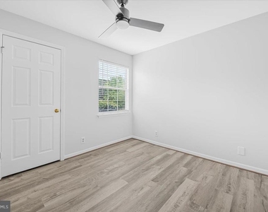 5820 Inman Park Circle - Photo Thumbnail 11
