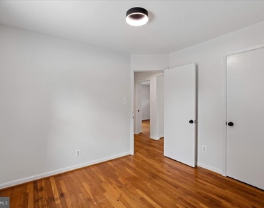 727 Grandin Avenue - Photo Thumbnail 13