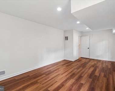 727 Grandin Avenue - Photo Thumbnail 29