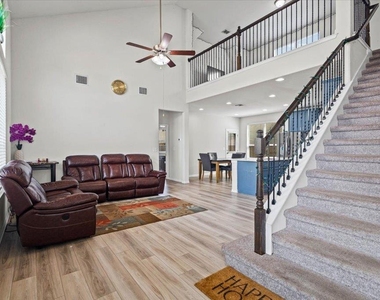 131 Macarthur Dr. - Photo Thumbnail 3